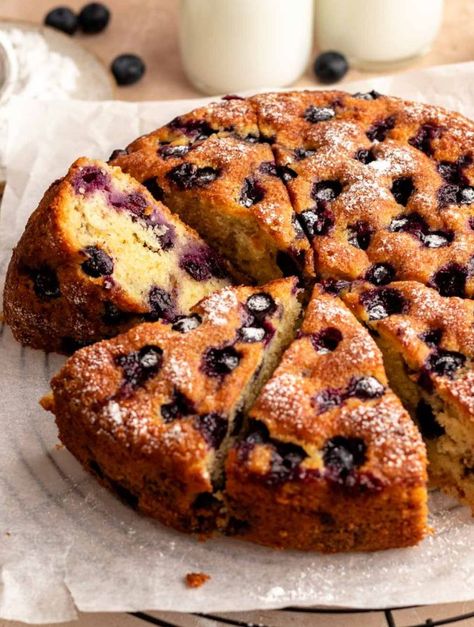 Vegan Lemon Blueberry Cake, Blueberry Muffin Cake, Blueberry Cake Recipe, Small Chocolate Cake, Moist Blueberry Cake, Lemon Blueberry Cake, Banana Coffee Cakes, Vegan Lemon Cake, Vegan Cream Cheese Frosting