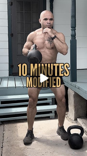 Kettlebell Emom Workout, Kettlebell Kings Workouts, Cattle Bell Workout, Single Kettlebell Workout, Kettlebell Workout For Men, Gym Moves, Kettle Bell Workout Men, Kettlebell Workout Routines, Crossfit Workouts Wod