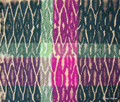 Woven Shibori sample – Evelyn Oldroyd Woven Shibori, Shibori Pattern, Shibori, Textile Design, Embroidered Friendship Bracelet, Hand Weaving, Weaving, Textiles, Dye