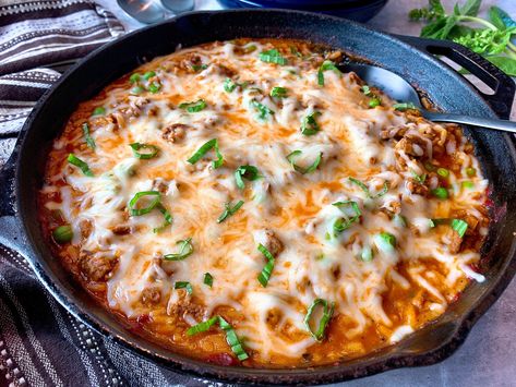 Italian Beef and Rice Skillet Italian Beef And Rice, Italian Rice Recipes, Ground Beef And Rice Casserole, Beef And Rice Skillet, Beef And Rice Casserole, Beef Skillet, Pasta And Sauce, Ground Beef Rice, Ground Beef And Rice