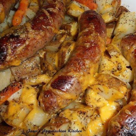 Cheesy Italian Sausage & Potato Bake Cheesy Italian Sausage, Potato Bake Recipe, Sausage And Potato Bake, Sausage Potato, Potatoes And Carrots, Italian Sausage Recipes, Sausage Dishes, Potato Bake, Cheesy Potato