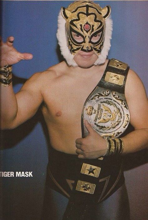 Tiger Mask Japanese Wrestling, Wrestling Mask, Tiger Mask, Wrestling Posters, Japan Pro Wrestling, Wrestling Stars, Wwe Legends, Wrestling Superstars, Masked Man