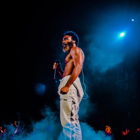 Childish Gambino Concert, Coachella Weekend 2, Concert Outfit Inspo, Concert Outfit Ideas, Graphic Novel Art, Stay Woke, Donald Glover, Childish Gambino