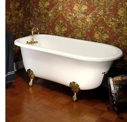 images antique bathtubs - Google Search Old Fashioned Bathtub, Classic Bathroom Tile, Antique Bathtub, Eclectic Bathroom Design, Farmhouse Bathroom Accessories, Old Bathtub, Vintage Bathtub, Vintage Bathroom Decor, Clawfoot Tub Faucet