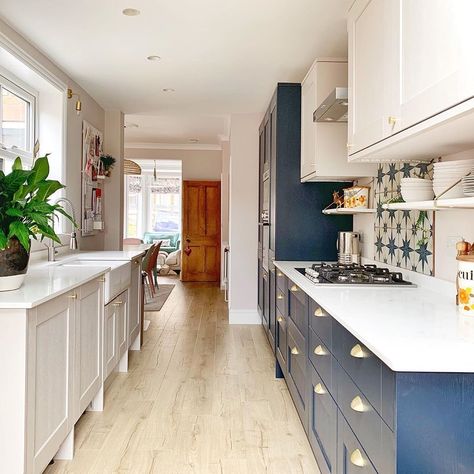 Howdens on Instagram: “We love how @bobbins.at.no.18 has transformed a dated space into a light and inviting galley kitchen.  Kitchen featured: Fairford Navy and…” U Shaped Kitchen Interior, Small Kitchen Dining Room Combo, Kitchen Galley, Kitchen Dining Room Combo, Floor To Ceiling Bookshelves, Navy Kitchen, Orange Door, Galley Kitchens, Dining Room Combo