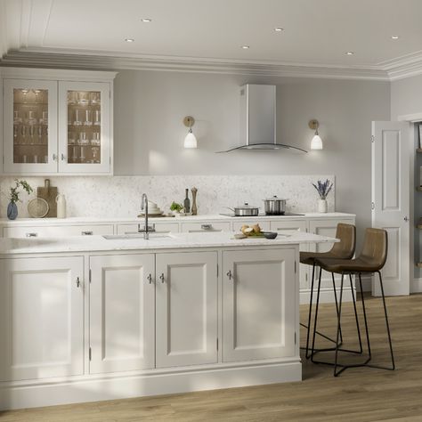 Kitchen Shaker Style, Kitchen Shaker, Howdens Kitchens, Open Kitchen And Living Room, White Shaker Kitchen, Open Plan Kitchen Living Room, Kitchen Island Decor, Kitchen Dining Living, Kitchen Dinning