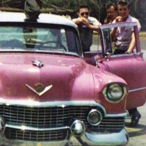 Elvis Presley was arrested in Louisiana on this day in 1955 | Crime/Police | nola.com Elvis 1950s, Elvis Pink Cadillac, Elvis Quotes, Scotty Moore, Presley Family, King Creole, Jason Bourne, Young Elvis, Pink Cadillac