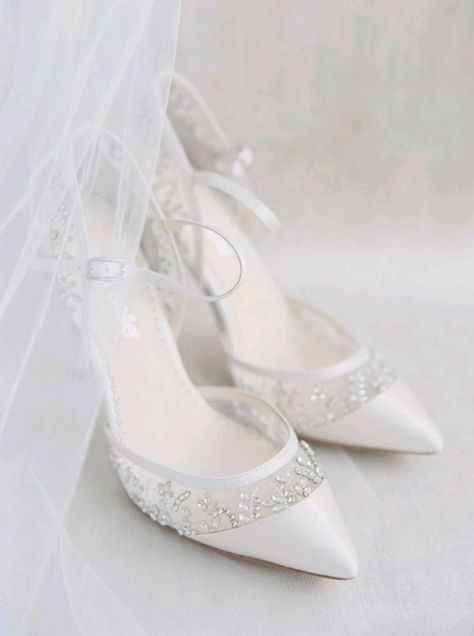 Shoe For Bride, Wedding Shoes Simple Classy, Wedding Heels Brides Sparkly, Dainty Wedding Shoes, Bridal Heels Comfortable, Wedding Heels Elegant, Wedding Shoes Bride Heels, Kasut Kahwin, Wedding Heels Brides