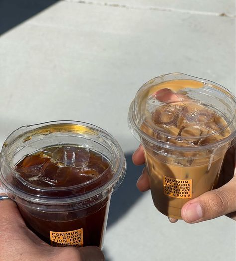 Community Goods Coffee, Community Coffee, Coffee Aesthetics, Iced Americano, Cali Life, Coffee Girl, Vanilla Latte, Sophomore Year, Aesthetic Coffee