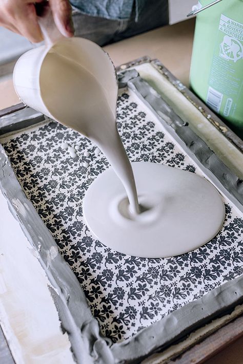 Applying Pattern to Tiles Using Plaster Transfer Diy Concrete Tiles, How To Make Tiles, Pottery Making Illustrated, Ceramic Supplies, Diy Plaster, Ceramic Glaze Recipes, Tile Crafts, Pottery Handbuilding, Diy Tile