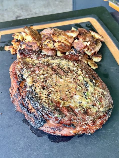 Grill Nation, Recipes Grilling, Grilled Ribeye Steak, Ribeye Steak Recipes, Grilled Ribeye, Grilling Ideas, Grill Food, Steak Dishes, Easy Steak Recipes