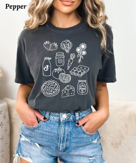 Hair Stylist Outfit, Hair Stylist Shirts, Cosmetology Student, Hair Stylist Gifts, Colors Hair, Stylist Outfit, Shirt Hair, Your Shopping List, Gardening Shirts