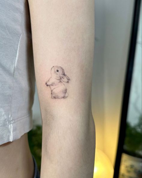 Bunny Tattoo, Rabbit Tattoo, Bunny Tattoos, Rabbit Tattoos, Petite Tattoos, Cute Tiny Tattoos, Cute Little Tattoos, Śliczne Tatuaże, Stylist Tattoos