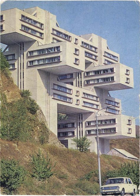 Brutalism Architecture, Brutalist Buildings, Tower Block, Social Housing, Brutalist Architecture, Futuristic Architecture, Brutalism, Beautiful Buildings, Architecture Building