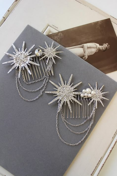 Celestial Hair, Snowflake Hair, Era Victoria, Headpiece Wedding Hair, Prom Hair Accessories, Art Deco Hair, Wedding Hair Head Piece, Star Snowflake, Celestial Wedding