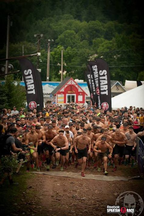 pa spartan race at blue mtn. Race Photography, Spartan Race, Obstacle Course, Pro Sports, Sport Fitness, Sports, Photography