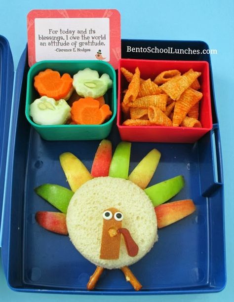 Thanksgiving Turkey Bento. #laptoplunches  #Thanksgiving BentoSchoolLunches.com Turkey Lunch, Thanksgiving Lunch, Bento Box Lunch For Kids, Lunch Packing, Preschool Lunch, Holiday Lunch, Kid Lunches, Planet Box, Bento Lunches