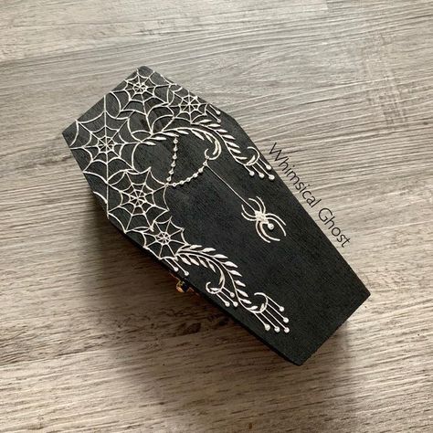 Goth Jewelry Box, Witchy Products, Crafts For Gifts, Crafts Cute, Gothic Coffin, Coffin Box, Painted Wooden Boxes, Doodle Frame, Halloween Coffin