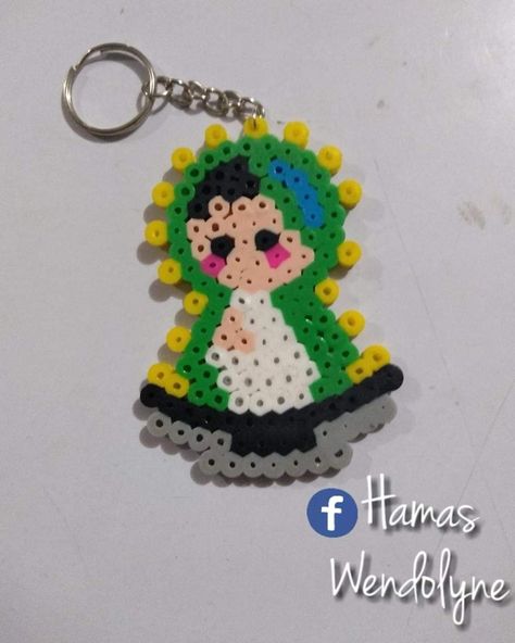 Virgencita | Llaveros hama beads, Plantillas hama beads, Perlas fusibles Patrones Hama Beads Ideas, Hama Beads Mario, Mini Hama Beads, Perler Beads Ideas, Melt Beads Patterns, Hama Mini, Hamma Beads Ideas, Easy Perler Bead Patterns, Pixel Beads