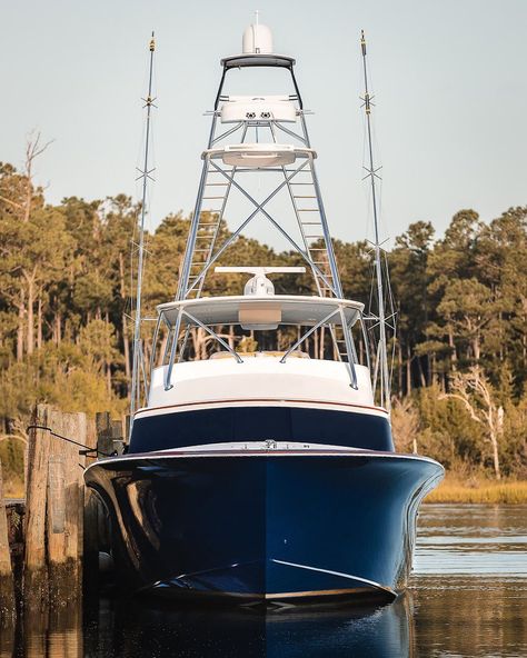 Lester Buildings, Offshore Fishing Boats, Fishing Yachts, Sport Yacht, Sport Fishing Boats, Bay Boats, Fishing Vessel, Offshore Fishing, Vintage Boats