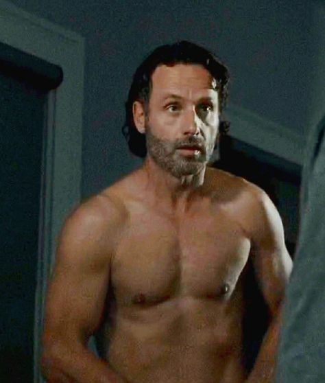 Rick Grimes Hot Pics, Rick Grimes Season 5, Rick Grimes Hot, Losing Hope, Andy Lincoln, Aaliyah Pictures, Rick And Michonne, Andrew Lincoln, Rick Grimes