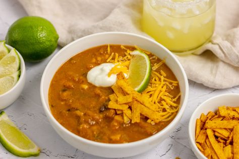 Whether you need a warm, comforting meal for a cold night or you're craving vibrant Mexican flavors and the ease of soup, our Macro-Friendly Chicken Tortilla Soup is the perfect answer. Full of protein & flavor and so easy to throw together, this soup is sure to become a family favorite. There's nothing I love ... Read more Healthy Macros, Chicken Fajita Soup, Macros Diet, Instant Pot Soup Recipes, Instant Pot Soup, Soup Diet, Macro Meals, Chicken Tortilla Soup, Fire Roasted Tomatoes