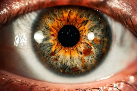 Macro Lens Photography, Photos Of Eyes, Human Eye, Spiritual Meaning, Hazel Eyes, Macro Lens, Eye Art, Big Bang, Eye Color