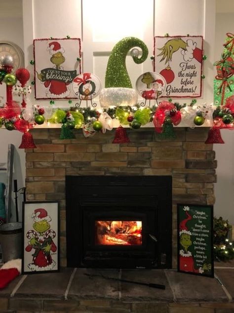 Grinch Mantel Ideas, Grinch House Decoration Decorating Ideas, Grinch Living Room, Grinch Living Room Decor, Grinch Christmas Party Ideas, Grinch Party Ideas, Grinch Decor, Christmas Party Ideas, Grinch Christmas Party