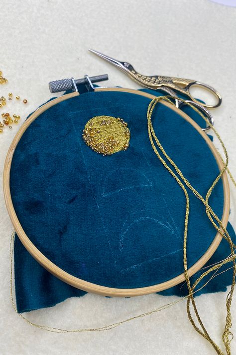 Embroidered Moon Phases, Embroidery Moon Phases, Hand Embroidered Jewelry, Embroidered Art, Gold Work, Embroidery Jewelry, Beaded Brooch, Embroidery Hoop Art, Moon Phases