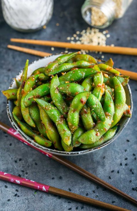 Spicy Edamame Appetizer Recipe - Peas and Crayons Edamame Appetizer, Healthyish Snacks, Edamame Recipes Spicy, Spicy Edamame, Edamame Recipe, Healthy Superbowl Appetizers, Edamame Recipes, Chicken Zoodle Soup, Ramen Dishes