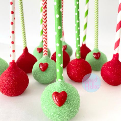 Elf On The Shelf Cake Pop Ideas, Grinch Themed Cake Pops, The Grinch Cake Pops, Grinch Cakepops, Cake Pops Designs Christmas, Grinch Cake Balls, Christmas Themed Cake Pops, Grinch 1st Birthday Cake, Grinch Strawberries