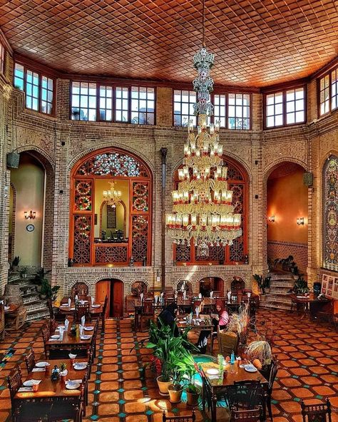 Persian Country of nobles Persian Cafe Interior, Iranian Restaurant, Chinese Cafe, Persian Restaurant, Persian Architecture, Outdoor Restaurant, Restaurant Interior Design, Tehran, Restaurant Interior