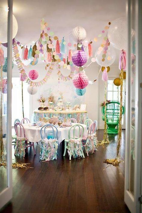 Stunning decor at a mermaid birthday party! See more party planning ideas at CatchMyParty.com! Kawaii Party, 카드 디자인, Tea Party Birthday, Mermaid Birthday Party, Diy Set, Girl Birthday Party, Unicorn Birthday Parties, Mermaid Birthday, Mermaid Party