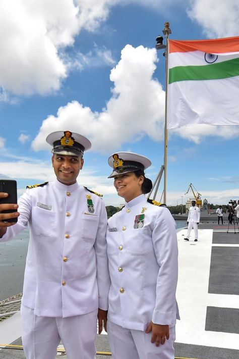 Navy SSR recruitment 2023 Indian Navy Ships, Navy Couple, Marine Officer, Army Dress, Krishna Hindu, Navy Life, Navy Girl, Jun 2023, Merchant Marine