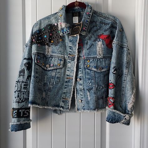 Nwt Women's Size M Denim Embossed Distressed Jean Cropped Jacket. Faux Pockets. 3/4 Sleeves. Really Cool Jacket. Fall Punk Biker Jacket With Rhinestone Rivets, Metallica Jacket, Band Jean Jacket, Rock N Roll Jean Jacket, Goth Jean Jacket, Goth Denim Jacket, Edgy Jeans, Grey Denim Jacket, Green Denim Jacket