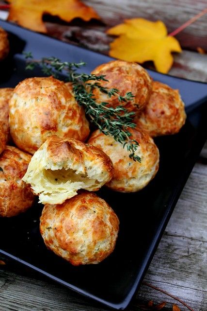 Gougeres Recipe, Bakery Items, Veg Recipes, Basic Recipes, Flatbread, Paneer, Appetizer Snacks, Bon Appetit, Summer Party