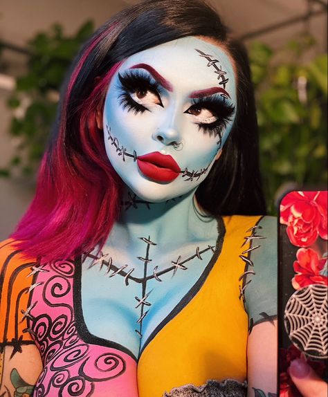 Jack And Sally Costumes, Sally Halloween Costume, Sally Makeup, Nightmare Before Christmas Costume, Sally Costume, Cute Halloween Makeup, Halloween Makeup Diy, Sally Nightmare, Halloween Makeup Pretty