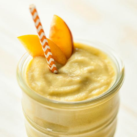 Peach Avocado Smoothie Avocado Smoothie Recipe, Breakfast Drinks, Peach Smoothie, Menu Recipes, Ice Milk, Menu Inspiration, Potato Vegetable, Avocado Smoothie, Iced Drinks