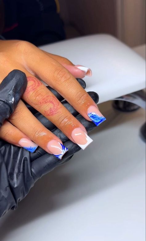 Blue And White Short Nails, Royal Blue Short Nails, Blue Short Nails Ideas, Royal Blue Nails Designs Short, Short Blue Acrylic Nails, Blue Short Acrylic Nails, Jean Nails, Royal Blue Nail Ideas, Royal Blue Acrylic Nails