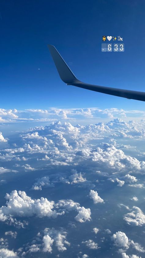 Flying Story Instagram, Airplane Window Instagram Story, Airplane Stories Instagram, Plane Ig Story, Airplane Snapchat Stories, Airplane Story Instagram, Airplane Ig Story, Airport Insta Story, Flight Insta Story