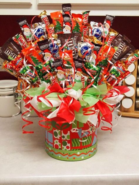 Holiday Gift Ideas PinWire: Pin by Yoga Damara on Birthday | Pinterest | Candy Bouquet ... 15 mins ago - Holiday candy bar cupcake is the perfect sized candy gift for the season. ... Ms Bingles Vintage Christmas: Homemade Holiday gifts . ... baskets ideas for a gift. Source:www.pinterest.com Results By RobinsPost Via Google Christmas Candy Bouquet, Candy Bar Bouquet, Pinterest Christmas Crafts, Christmas Candy Crafts, Diy Christmas Candy, Candy Arrangements, Candy Gift Baskets, Candy Bouquet Diy, Christmas Candy Gifts