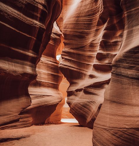 Canyon Aesthetic, Earth Tone Aesthetic, Earth Tones Aesthetic, Desert Canyon, Desert Aesthetic, Desert Boho, Earth Tone Wall Art, Earthy Aesthetic, Blogger Instagram