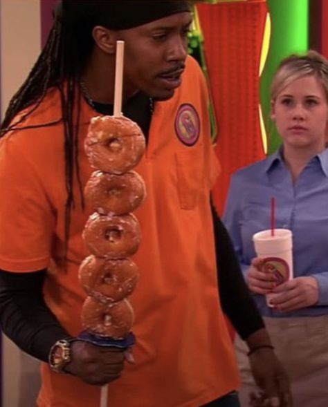 Guy Halloween Costumes Aesthetic, Icarly Bagel Guy Costume, I Carly Halloween Costumes, Bagel Guy From Icarly Costume, Nickolodian Characters Costumes, Tbo Costume, Icarly Tbo Costume, Icarly Tbo, Icarly Tbo Halloween Costume