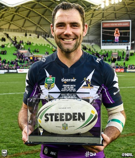 Another milestone! Cameron Smith has played his 350th #NRL game during #NRLStormManly. Johnathan Thurston, Aaron Smith Rugby, Fit Rugby Players, England Rugby Team, Cameron Smith, Six Nations Rugby, Australian Rugby League, England Rugby World Cup 2003, Rugby Players