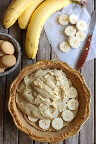 Bourbon Banana Cream Pie Pie Pops, Banana Cream Pie, Sweet Pie, Think Food, Banana Cream, Family Food, Eat Dessert First, Pie Dessert, How Sweet Eats