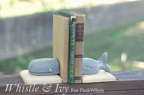 DIY Whale Bookends (Anthropology KnockOff) Whale Bookends, Nautical Diy Crafts, Diy Whale, Inspiring Instagram Accounts, Nautical Diy, Anthropologie Inspired, Beach Diy, Beach Cottage Decor