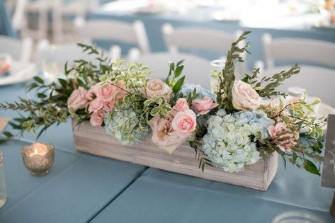 Wedding long table flowers