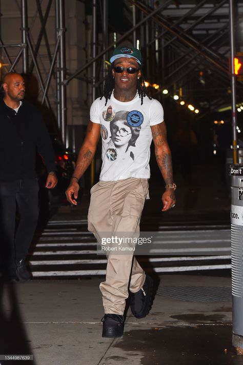 Jim Jones Rapper Fashion, Jim Jones Rapper, Offset Style, Fashion Men Streetwear, Johnny Edlind, Street Fashion Men, Jim Jones, Custom Fitted Hats, Best Friend Match