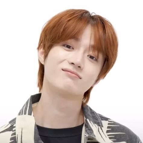 Beomgyu Funny Face, Beomgyu Funny, Txt Lq Icons, Icons Random, Txt Beomgyu, Falling In Love Again, Oh My Love, Funny Face, Lq Icons