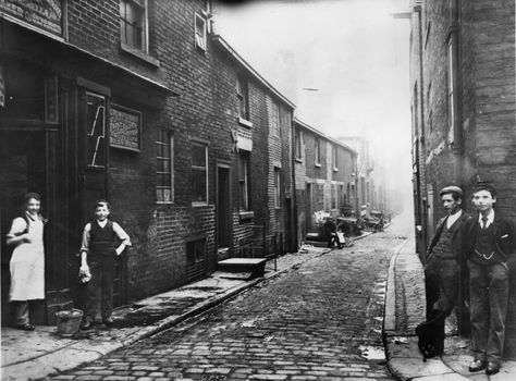 Bolton: Back Cheapside looking from Exchange Street c1900 | Flickr Norwich Market, Bolton Lancashire, Norwich Norfolk, Norfolk England, Norwich City, Cthulhu Mythos, Salford, Family Genealogy, Our Town